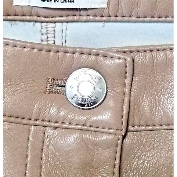 WILFRED Melina Pant High Waisted Tan Vegan Leather Pants Sz 2 Aritzia - Picture 5 of 10